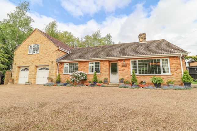 Squires Hill, Marham, King's Lynn... 4 bed detached bungalow for sale