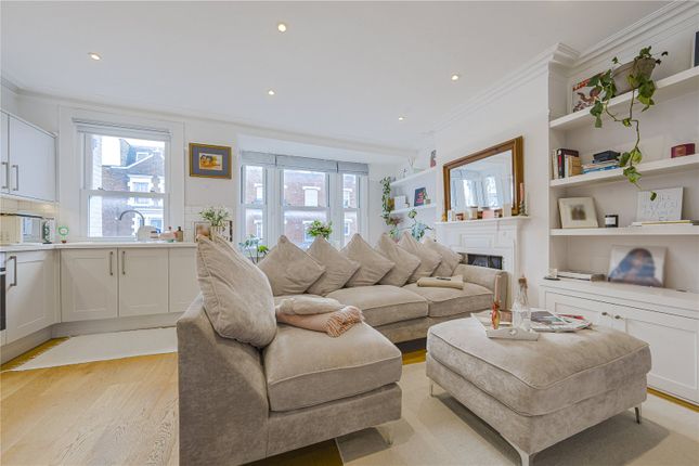 108 Lower Richmond Road, Putney, SW15 2 bed apartment for sale