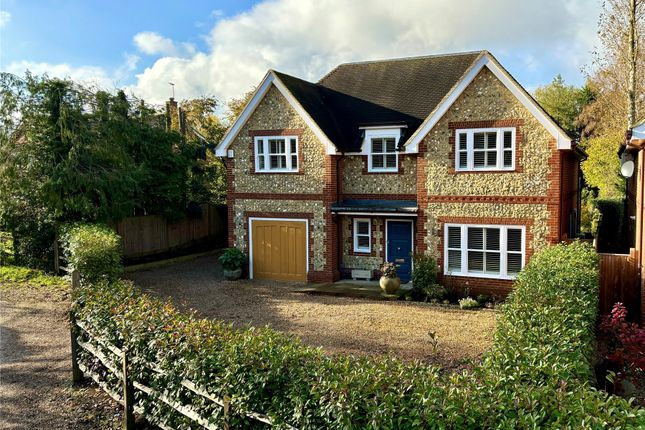 Bennett Way, West Clandon, Surrey, GU4 4 bed detached house for sale