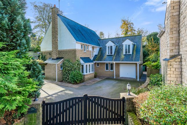 Wetherby LS22 4 bed detached house for sale