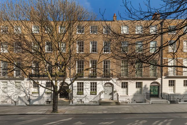 John Street, London WC1N 6 bed townhouse for sale