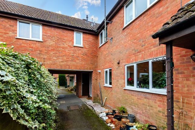3 bed terraced house