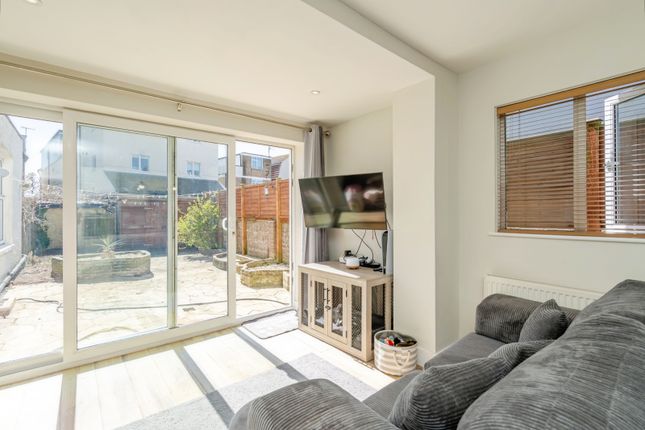1 bed flat