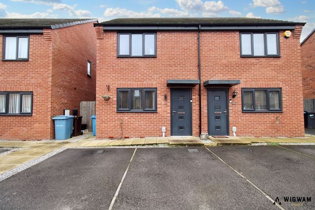 2 bedroom semi-detached house for sale
