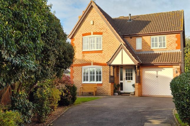 4 bed detached house