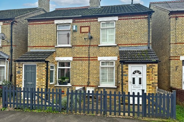 2 bedroom semi-detached house for sale