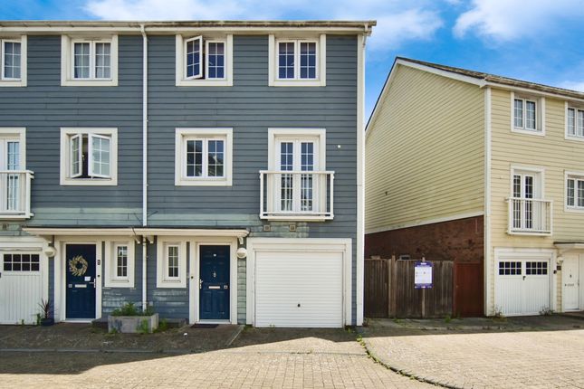 5 bedroom town house for sale
