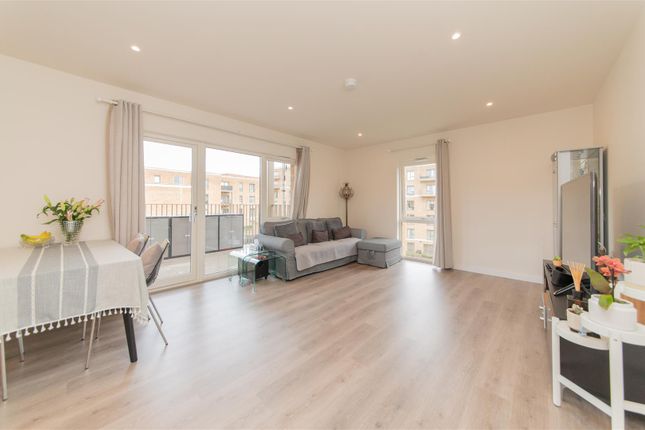 Bittacy Hill, Mill Hill, London 2 bed flat for sale