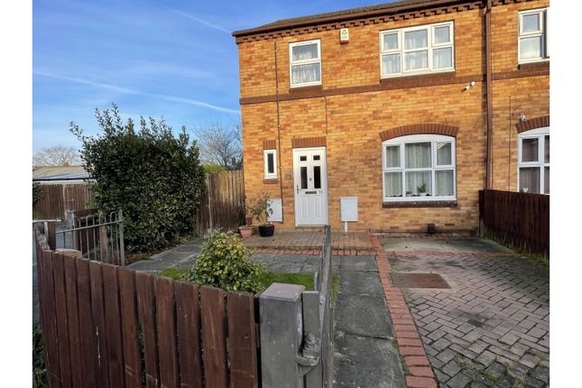 3 bed end terrace house