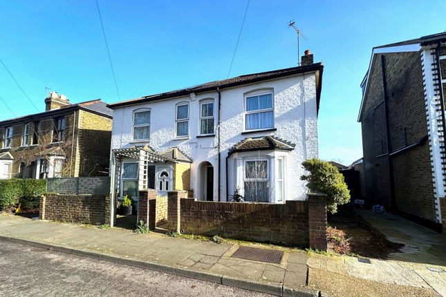 4 bed semi-detached house