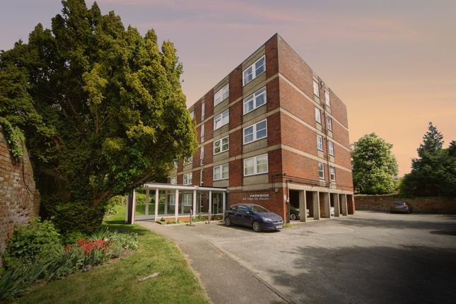 2 bed flat