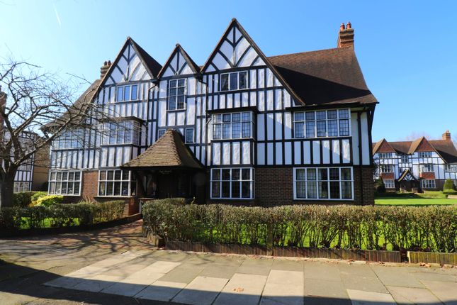 Monks Drive, West Acton, West Acton 2 bed flat for sale