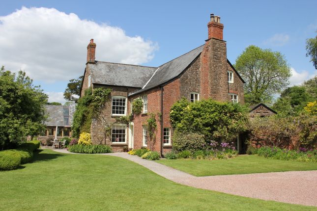 5 bed country house