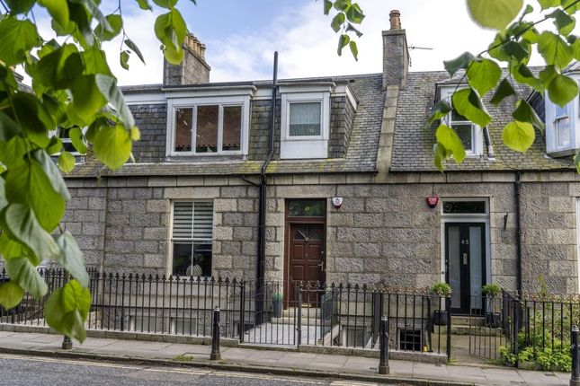 Springbank Terrace, Aberdeen... 5 bed terraced house for sale