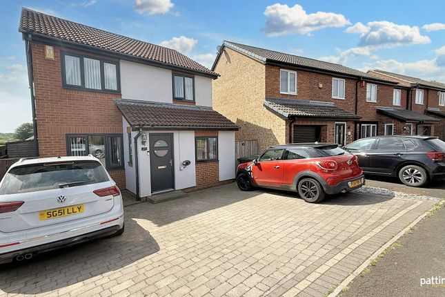 3 bed detached house
