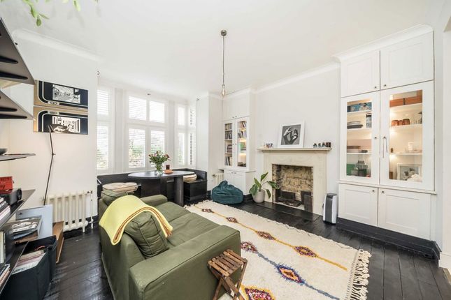Colyton Road, London SE22 1 bed flat for sale