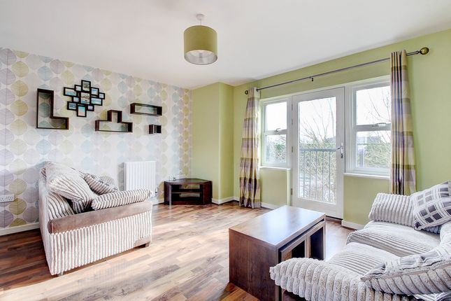 2 bedroom maisonette for sale