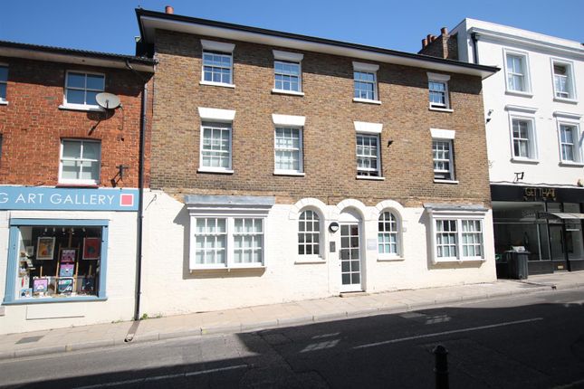 BRIDGE STREET, LEATHERHEAD, KT22 1 bed apartment for sale