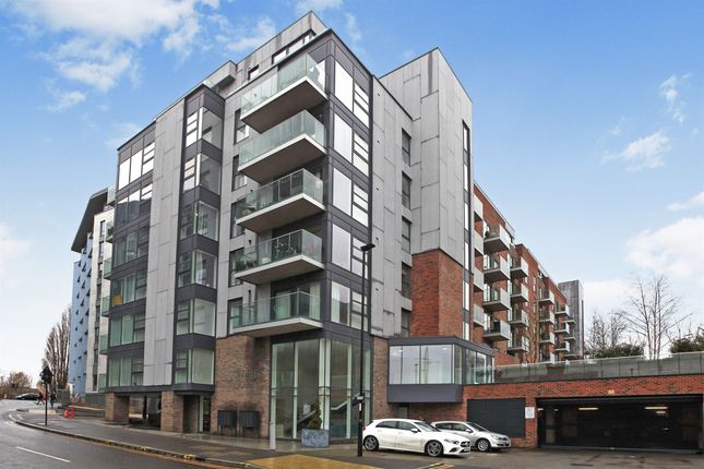2 bed flat