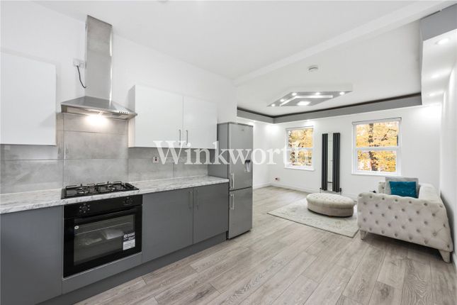 Hornsey Park Road, London, N8 3 bed apartment for sale