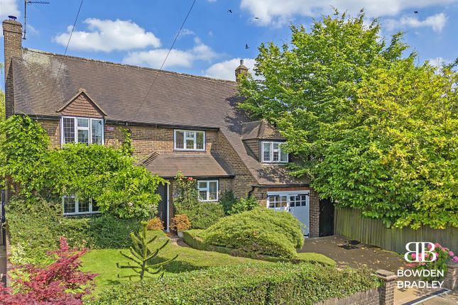 Chester Road, Chigwell 4 bed detached house for sale