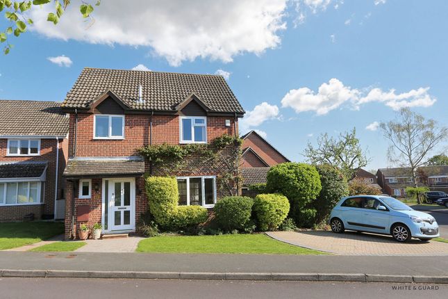 4 bed detached house