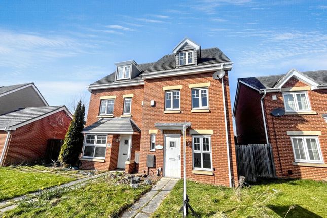 Mitchell Avenue, Thornaby... 3 bed semi