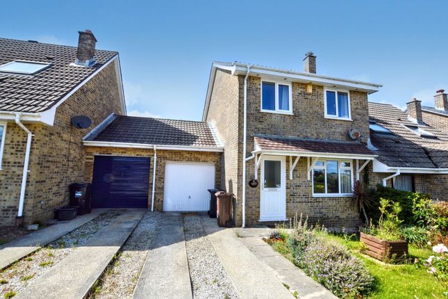 3 bed semi-detached house