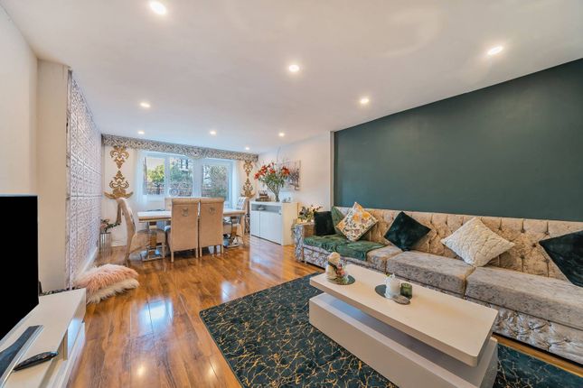 Marchbank Road, Fulham, London, W14 4 bed house for sale