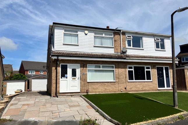 Eskdale Avenue, Blackrod, Bolton 3 bed semi
