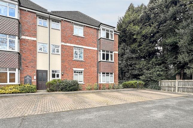 Wake Green Road, Birmingham B13 1 bed flat for sale