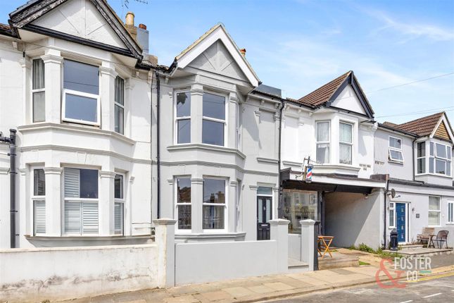 4 bedroom terraced house for sale