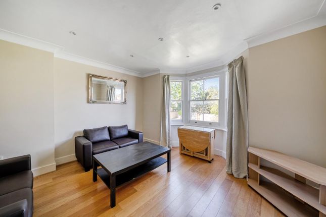 Culverden Road, Balham, London, SW12 3 bed flat for sale