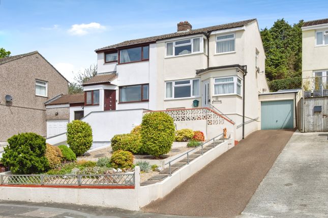 2 bedroom semi-detached house for sale