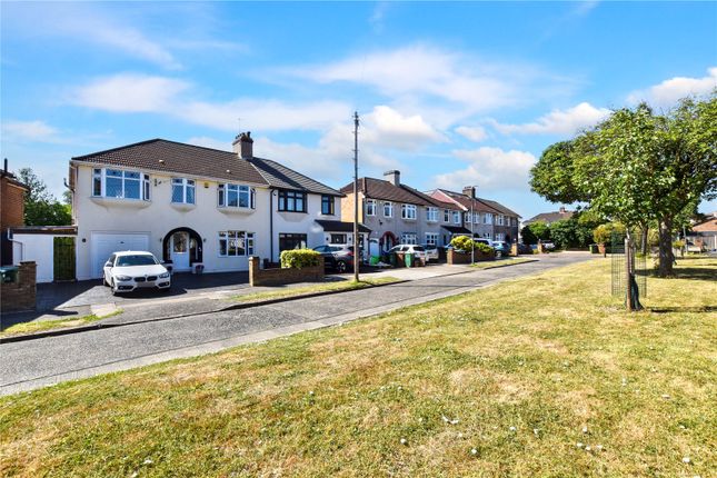 Norfolk Gardens, Bexleyheath, DA7 5 bed semi
