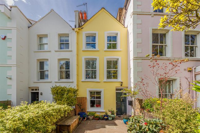 Highgate West Hill, London, N6 4 bed house for sale