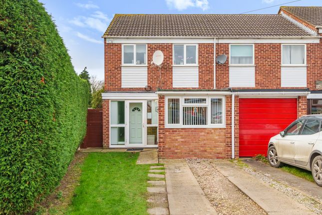 3 bedroom end of terrace house for sale