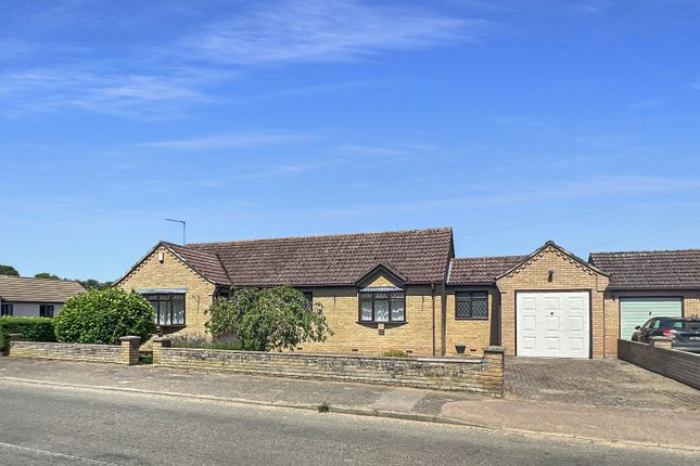 West Street, Cambridge CB24 2 bed detached bungalow for sale