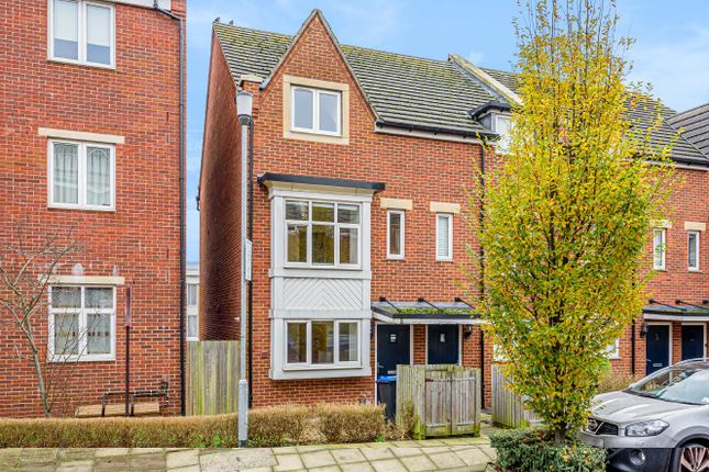 6 bed terraced house
