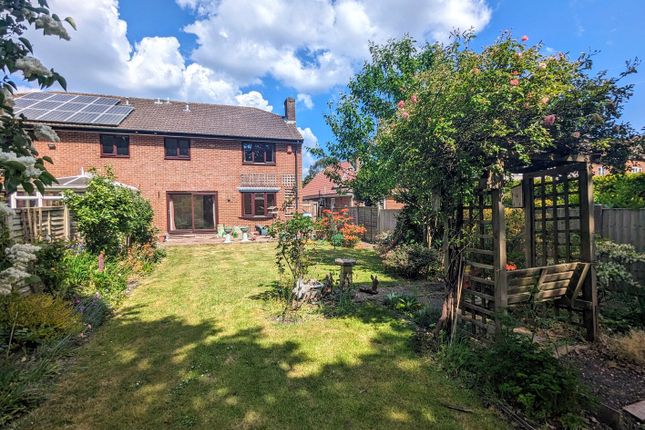 Westbeams Road, Sway, Lymington... 3 bed semi
