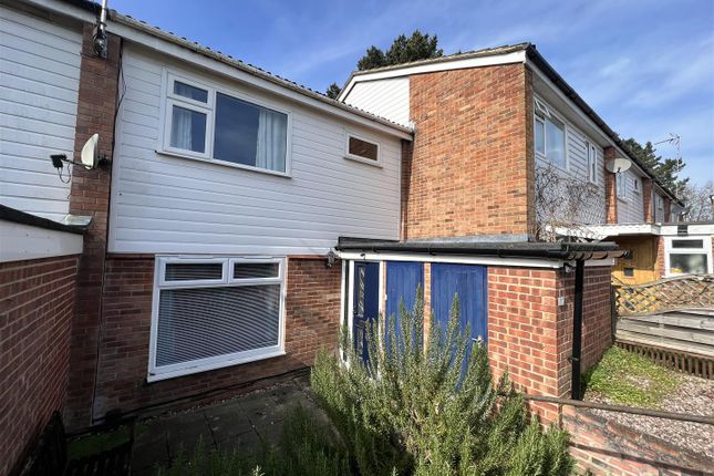 Downing Close, Ipswich 3 bed house for sale