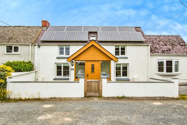 3 bed semi-detached house