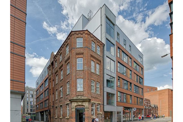 2 bed flat