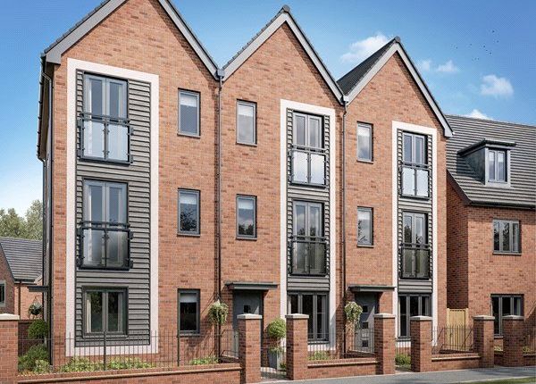 3 bed semi-detached house