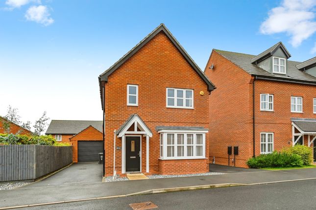 3 bed detached house