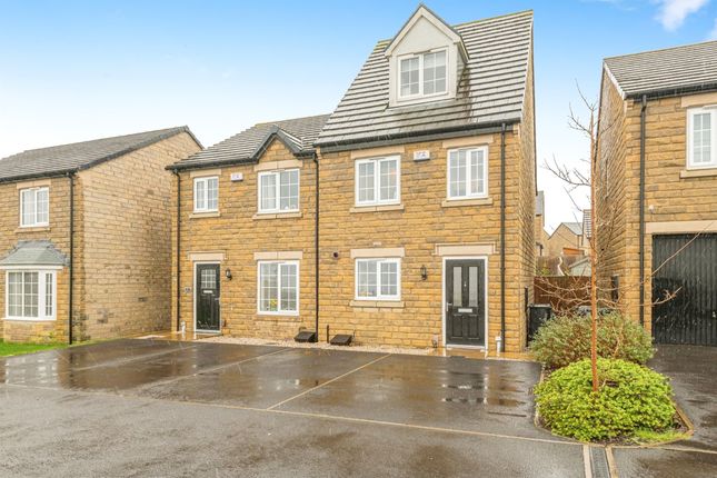 3 bed semi-detached house