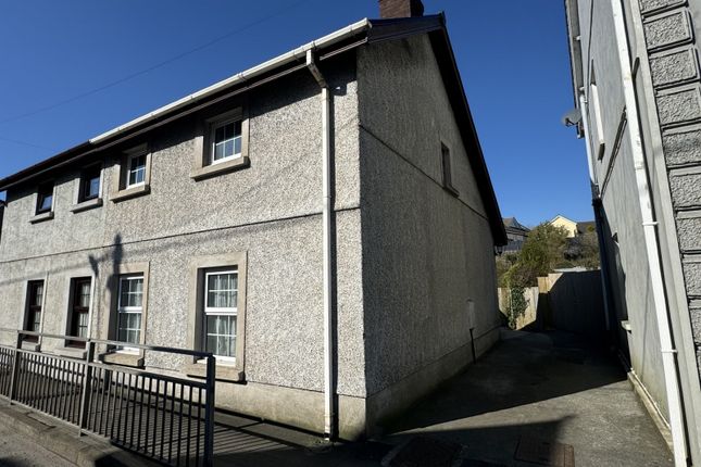 Blaenau Road, Llandybie, Ammanford... 2 bed semi
