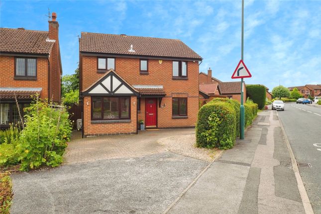 4 bed detached house