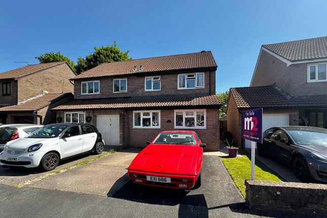 3 bedroom semi-detached house for sale