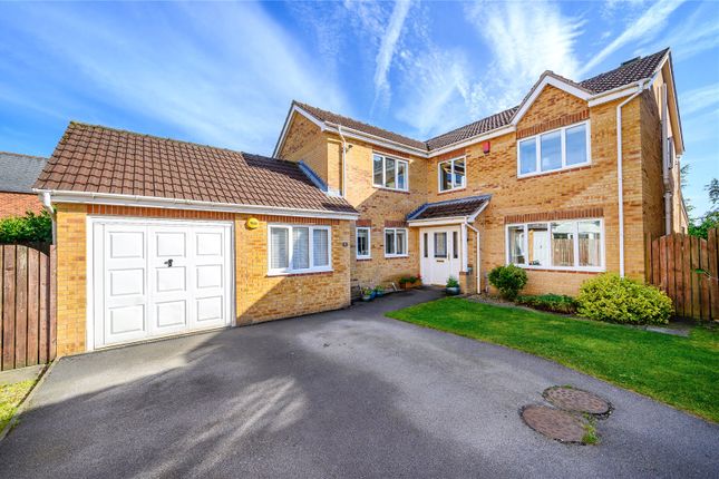 6 bed detached house